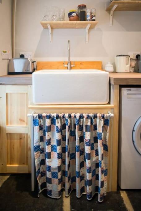 Fermoyle Properties Glynn'S Cottage Fanore エクステリア 写真
